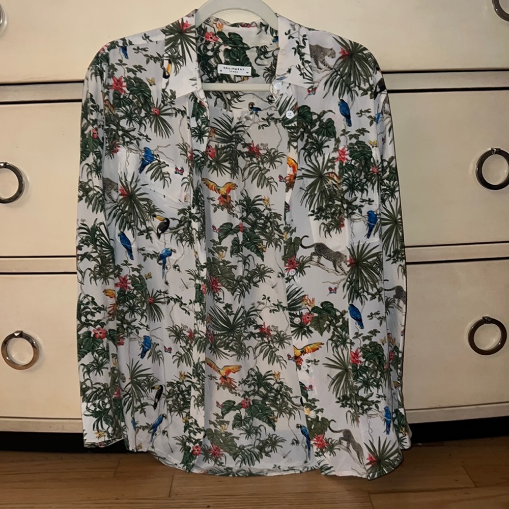 Equipment silk jungle print blouse!